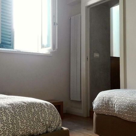 Appartamento Moderno In Centro Storico Lucca Exteriér fotografie